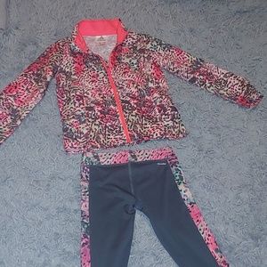 Adidas track suit girls 5T